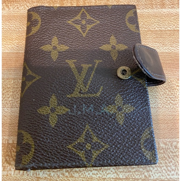 Louis Vuitton Vintage Monogram Credit Card Case - Picture 10 of 14